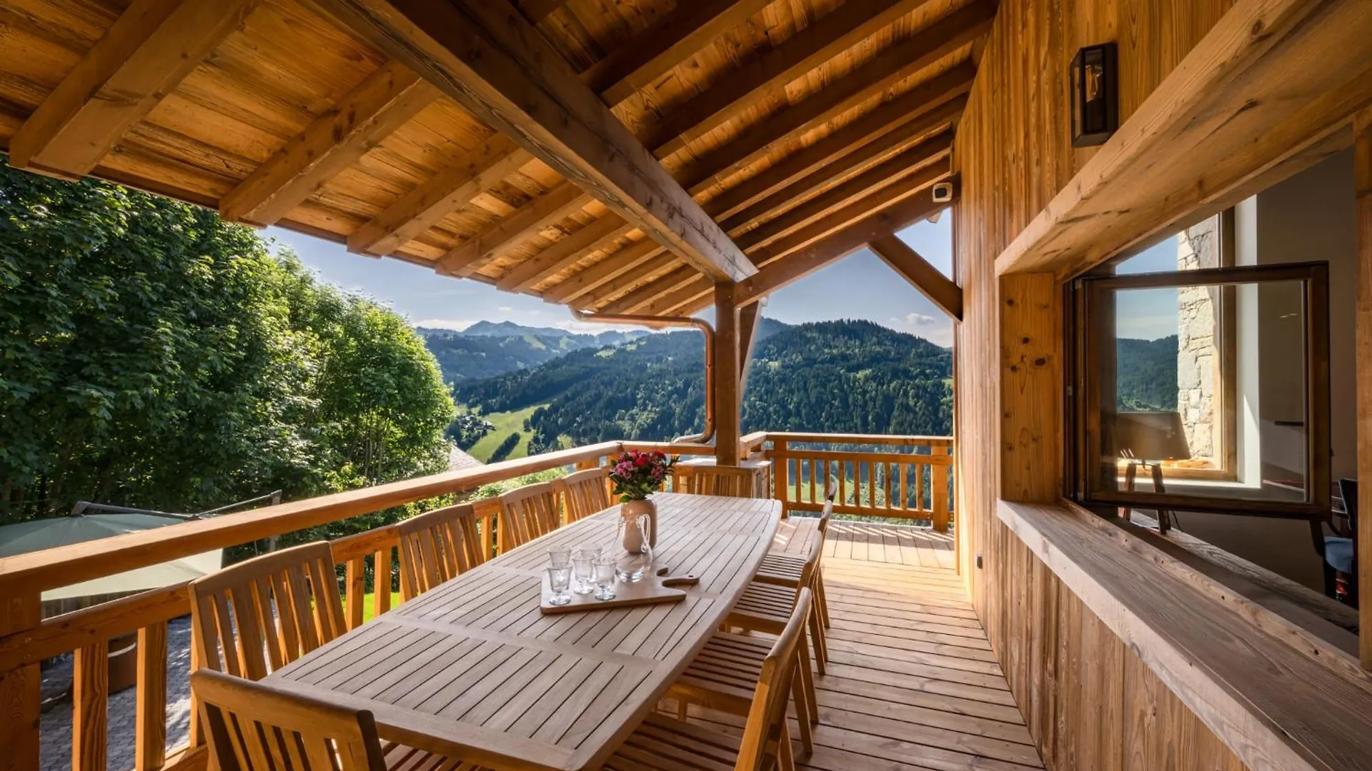 Dağ evi Ultimate Les Gets Luxury - Above The Clouds With Sauna, Pool Etc - Mansion Ensolielle For 15 Fransa