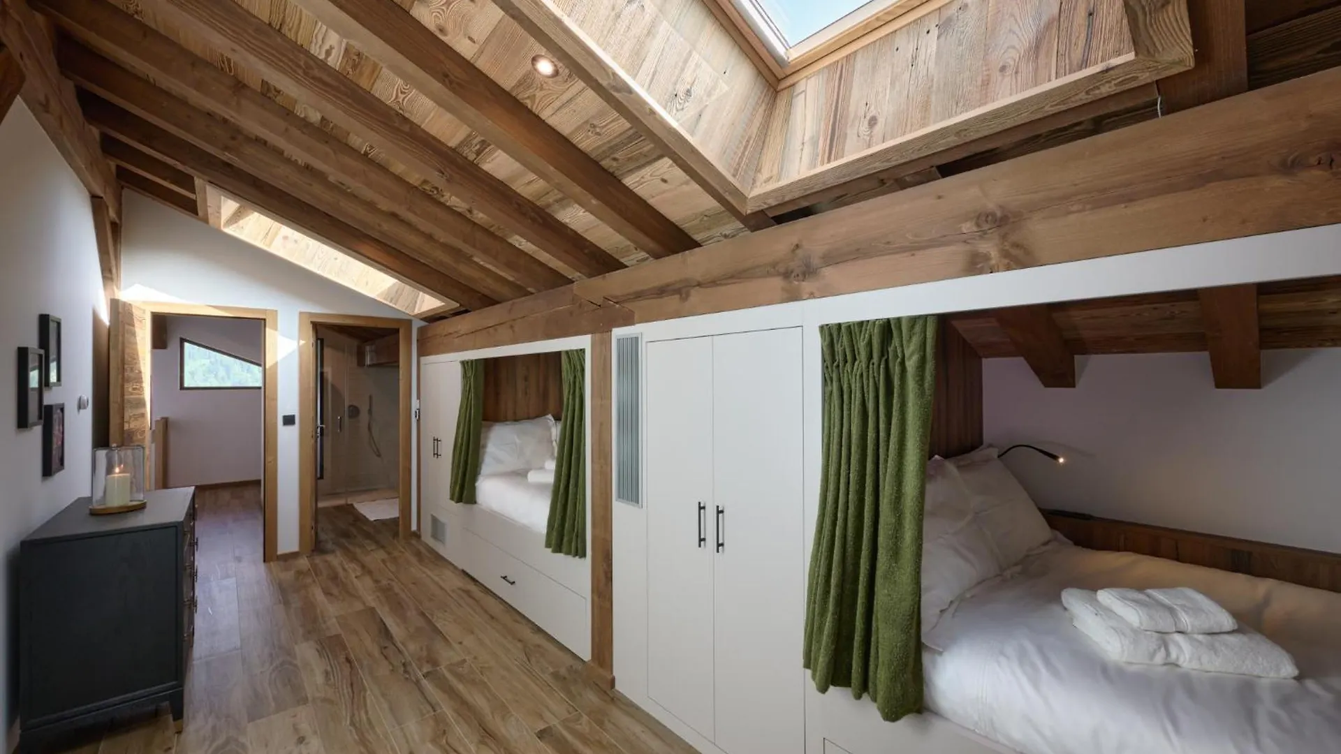 Dağ evi Ultimate Les Gets Luxury - Above The Clouds With Sauna, Pool Etc - Mansion Ensolielle For 15