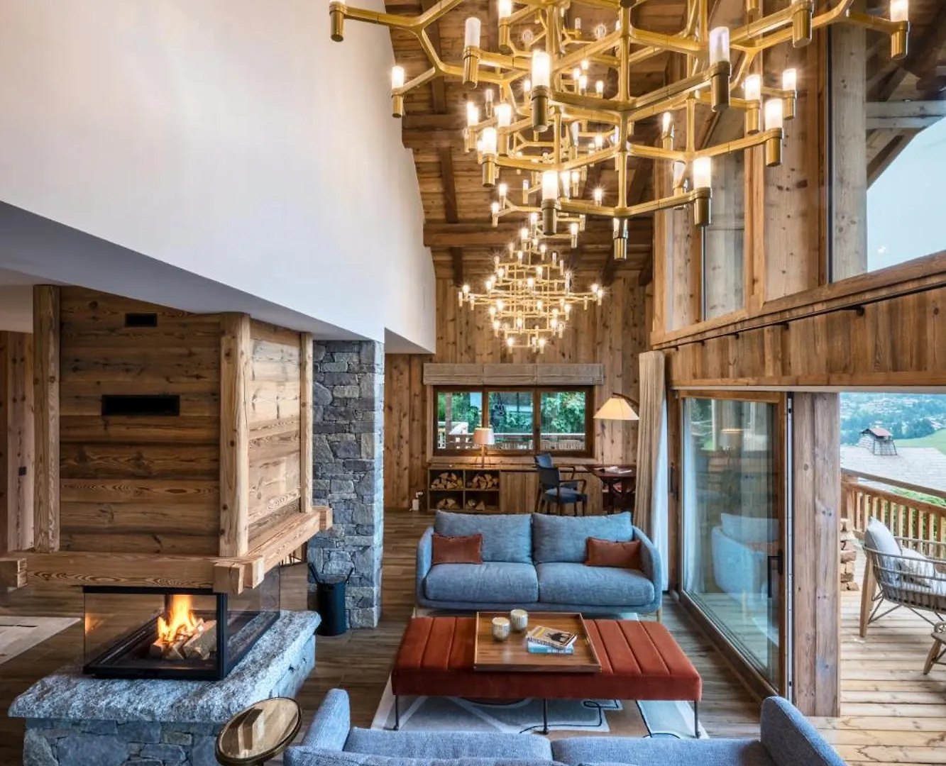 Ultimate Les Gets Luxury - Above The Clouds With Sauna, Pool Etc - Mansion Ensolielle For 15
