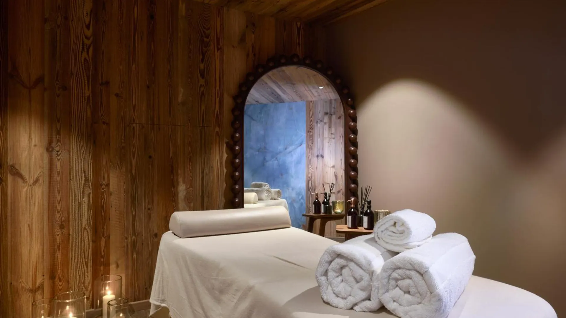 Ultimate Les Gets Luxury - Above The Clouds With Sauna, Pool Etc - Mansion Ensolielle For 15 0*,  Fransa