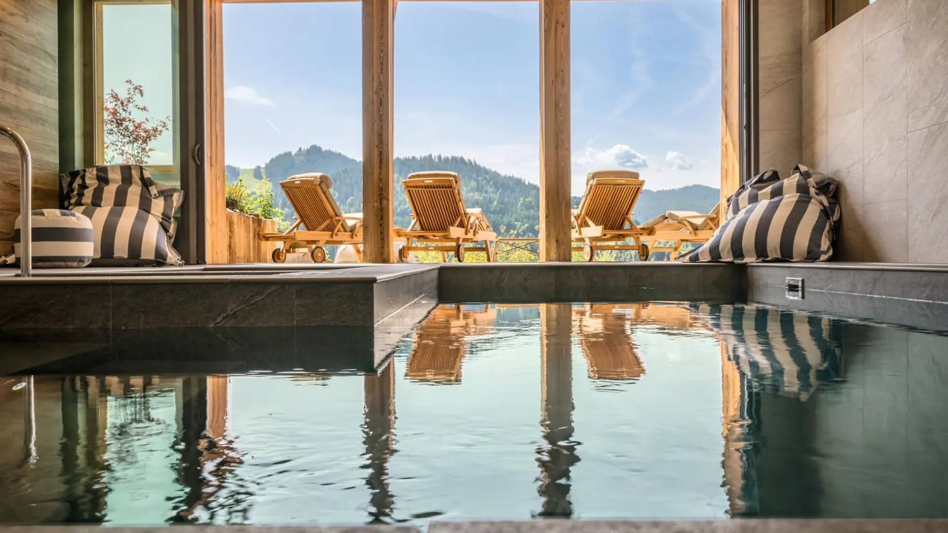 Σαλέ Ultimate Les Gets Luxury - Above The Clouds With Sauna, Pool Etc - Mansion Ensolielle For 15 Γαλλία