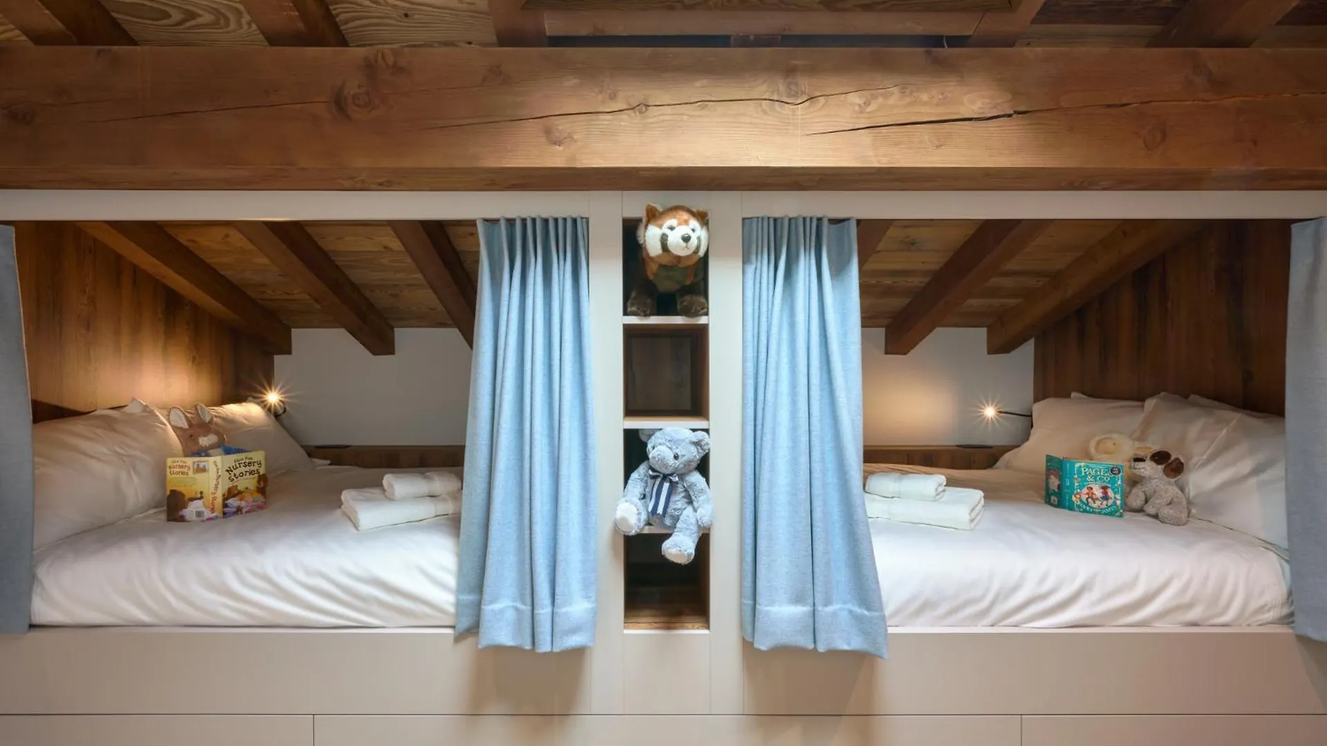 Ultimate Les Gets Luxury - Above The Clouds With Sauna, Pool Etc - Mansion Ensolielle For 15 0*,