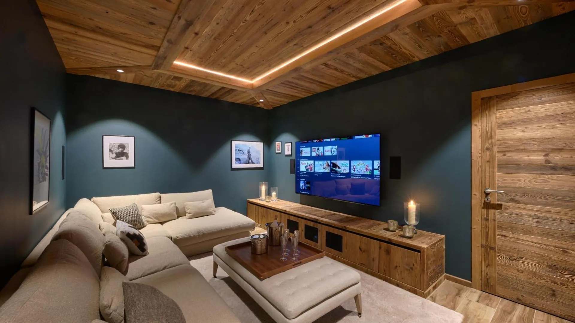 Ultimate Les Gets Luxury - Above The Clouds With Sauna, Pool Etc - Mansion Ensolielle For 15 Σαλέ