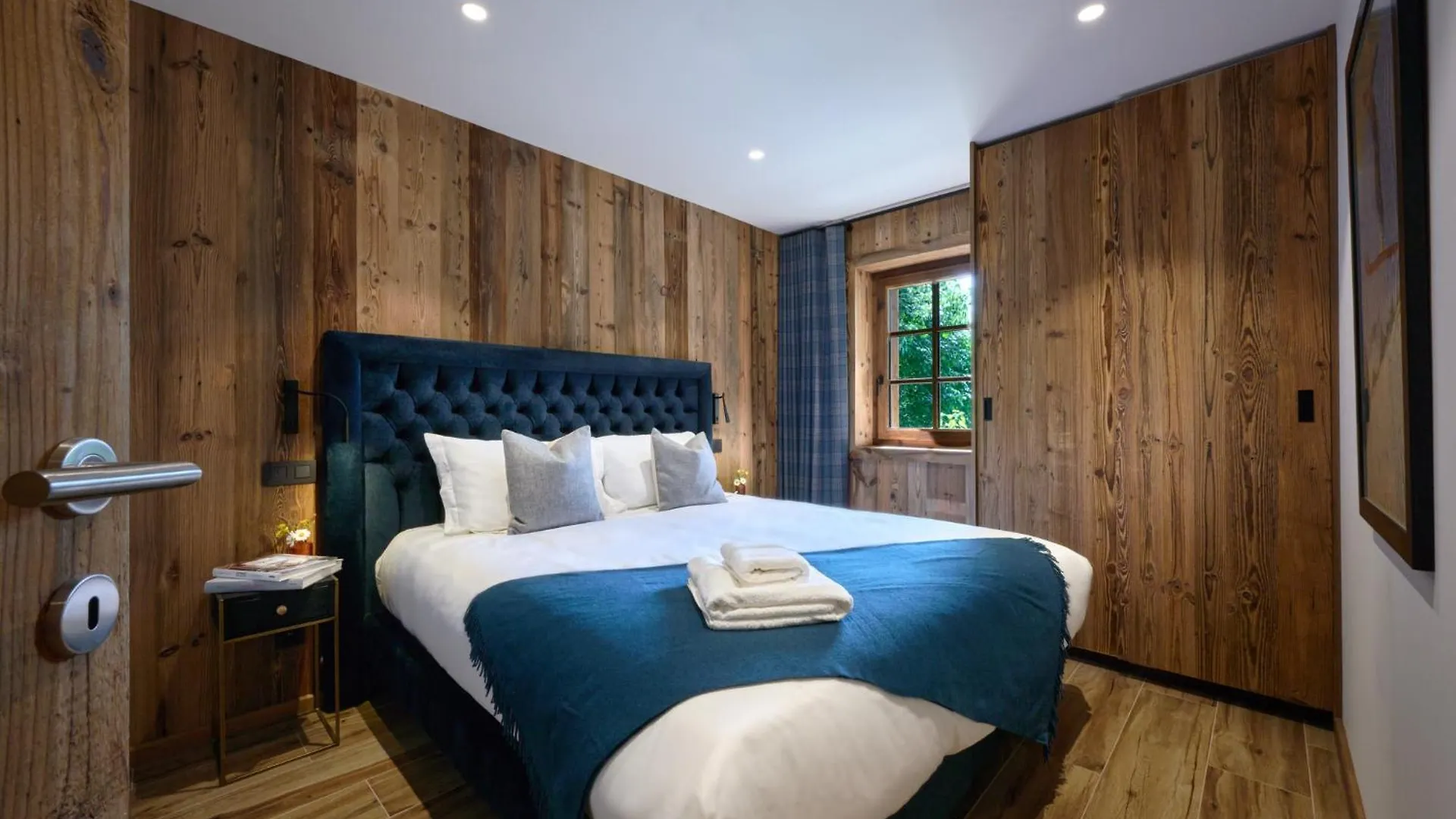 Ultimate Les Gets Luxury - Above The Clouds With Sauna, Pool Etc - Mansion Ensolielle For 15 0*,
